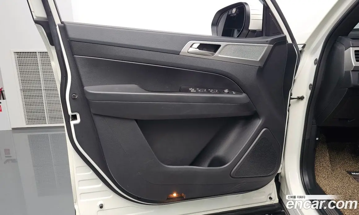 SsangYong Rexton 2019 2.2 автомат (гидро), фото 13