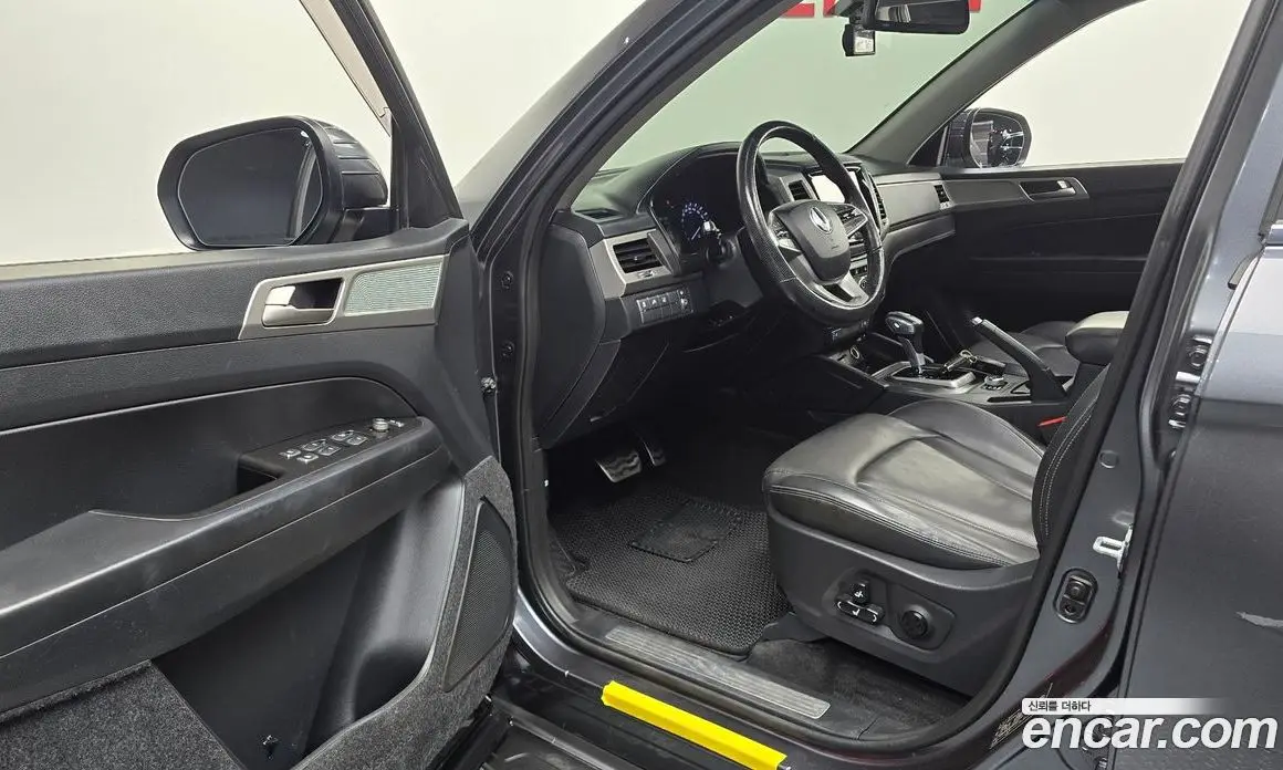 SsangYong Rexton 2019 2.2 автомат (гидро), фото 13