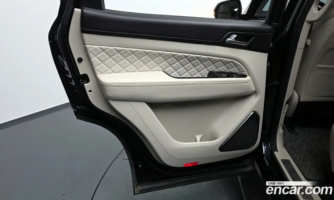 SsangYong Rexton 2020 2.2 автомат (гидро), фото 14 SsangYong Rexton 2020 2.2 автомат (гидро), фото 14