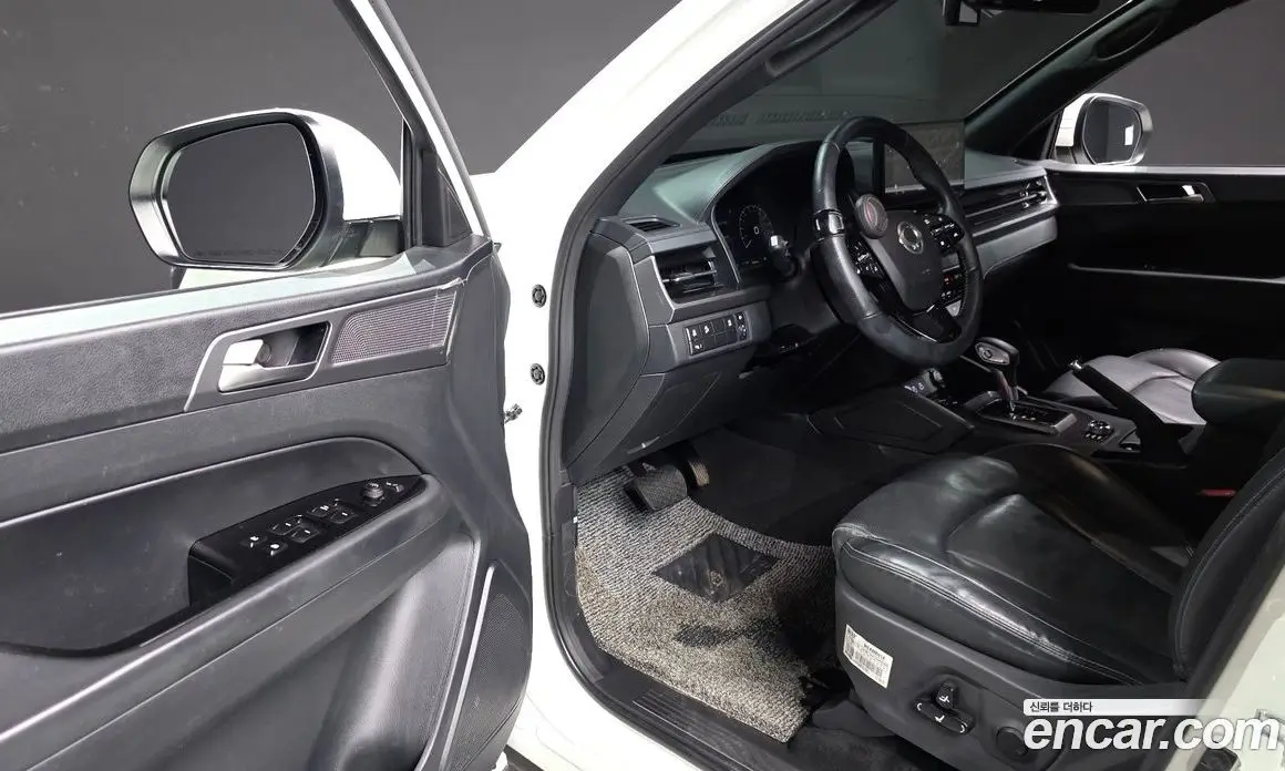 SsangYong Rexton 2023 2.2 автомат (гидро), фото 13