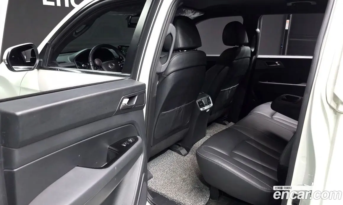 SsangYong Rexton 2023 2.2 автомат (гидро), фото 18