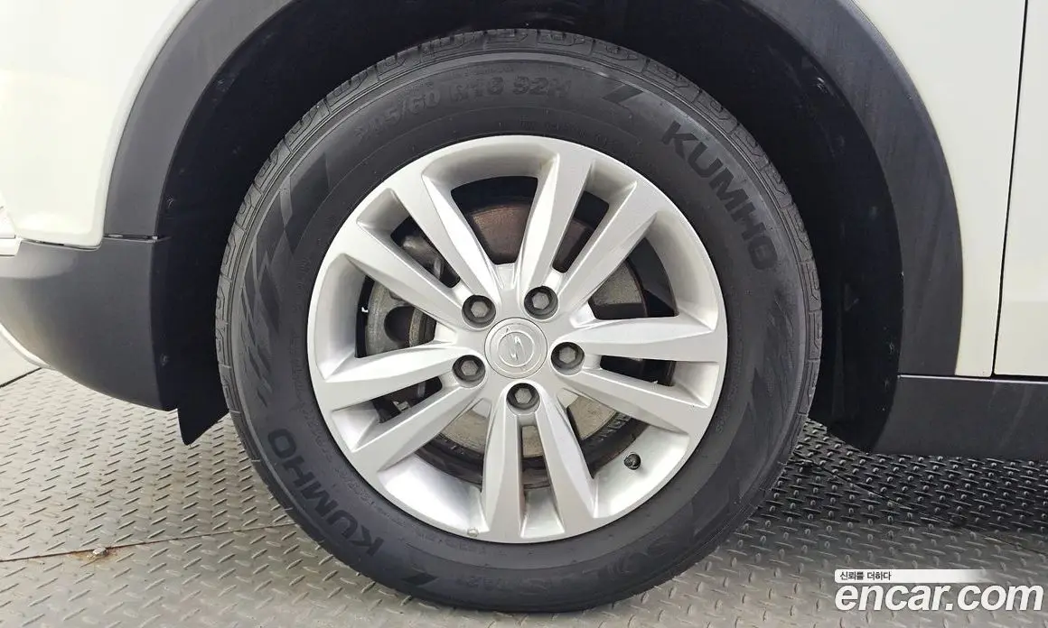 SsangYong TIBOLI 2015 1.6 автомат (гидро), фото 5