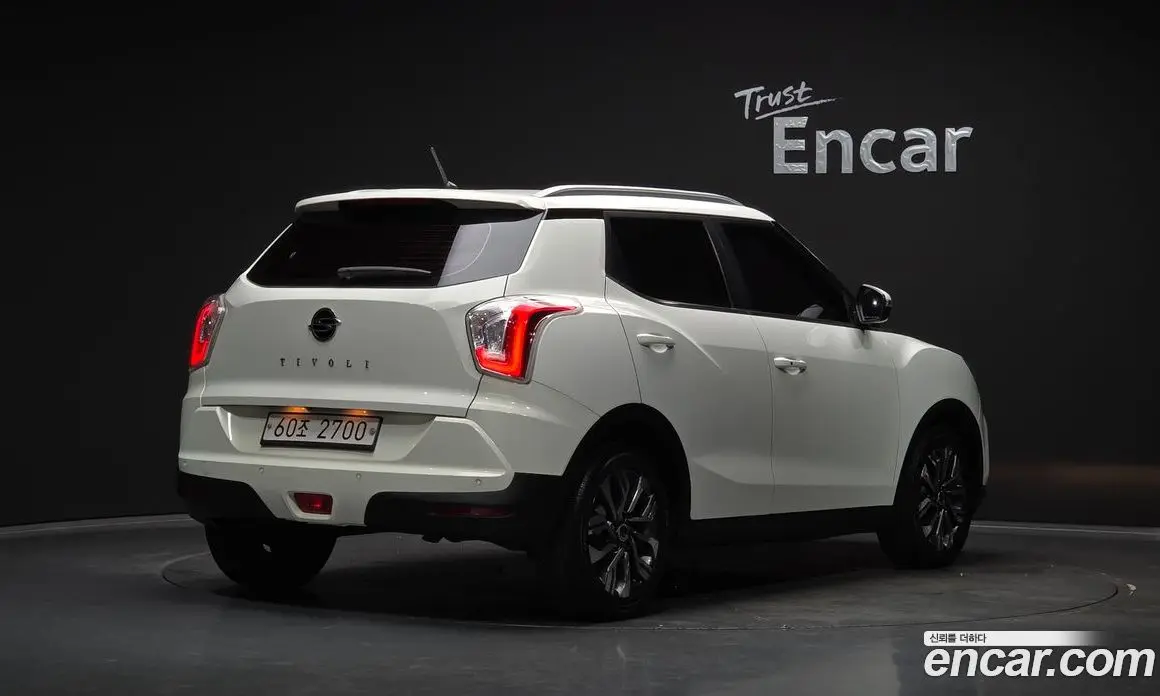 SsangYong TIBOLI 2017 1.6 автомат (гидро), фото 2 SsangYong TIBOLI 2017 1.6 автомат (гидро), фото 2
