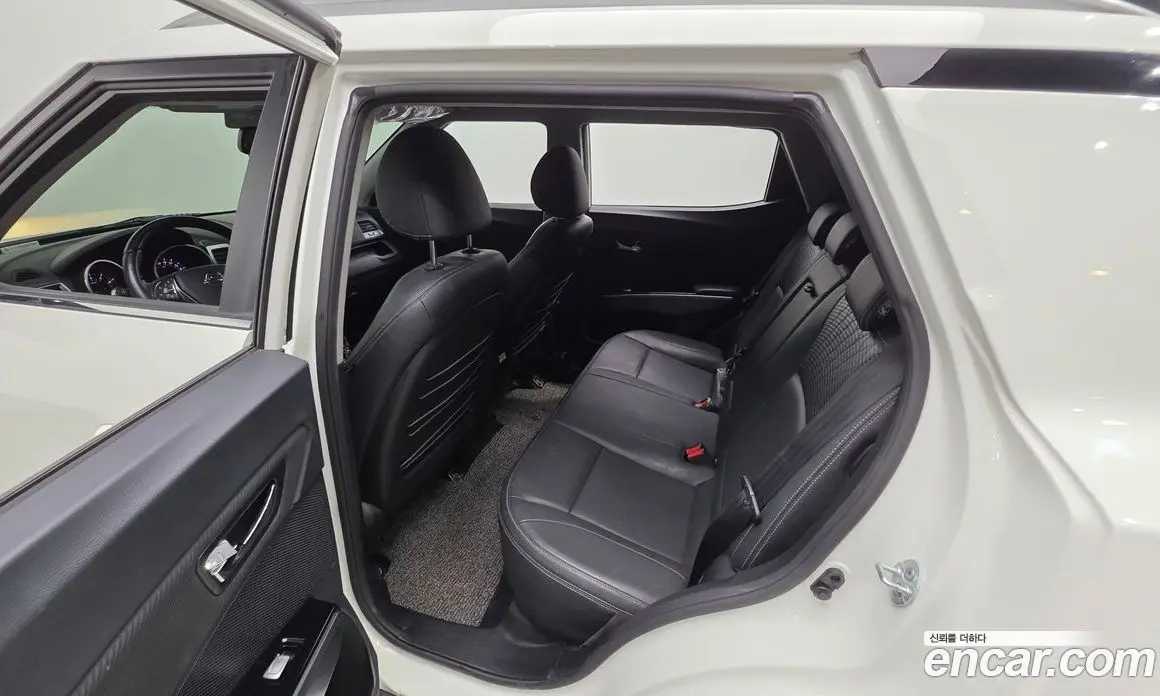 SsangYong TIBOLI 2018 1.6 автомат (гидро), фото 16