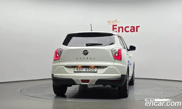 SsangYong TIBOLI 2018 1.6 автомат (гидро), миниатюра 4