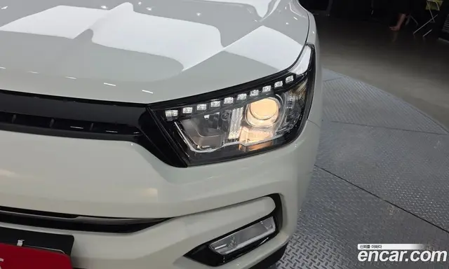 SsangYong TIBOLI 2018 1.6 автомат (гидро), миниатюра 8