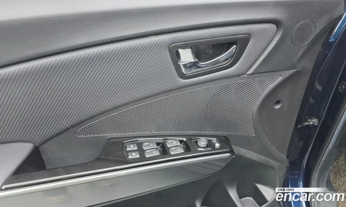 SsangYong TIBOLI 2022 1.5 автомат (гидро), фото 17 SsangYong TIBOLI 2022 1.5 автомат (гидро), фото 17