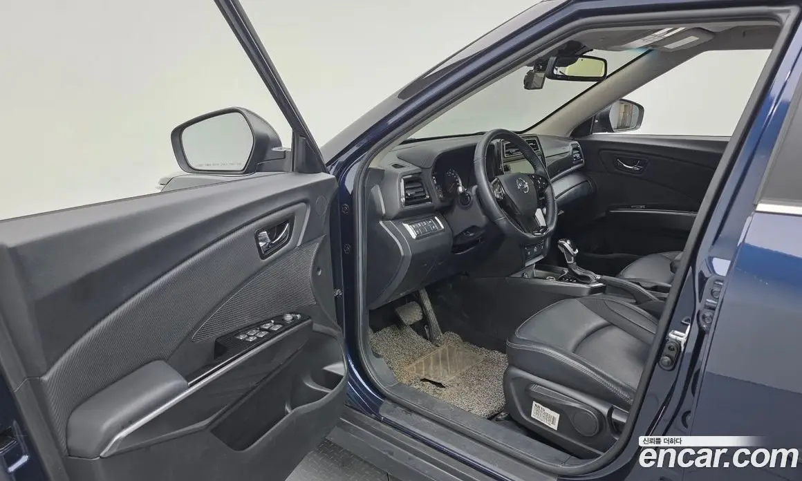 SsangYong TIBOLI 2022 1.5 автомат (гидро), фото 10 SsangYong TIBOLI 2022 1.5 автомат (гидро), фото 10