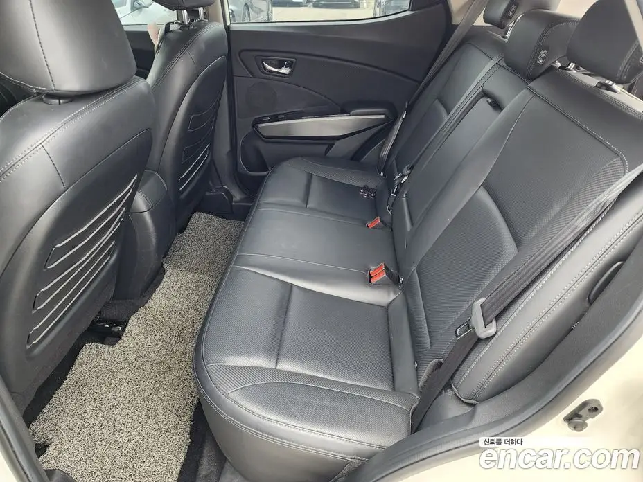 SsangYong TIBOLI 2022 1.5 автомат (гидро), фото 7 SsangYong TIBOLI 2022 1.5 автомат (гидро), фото 7