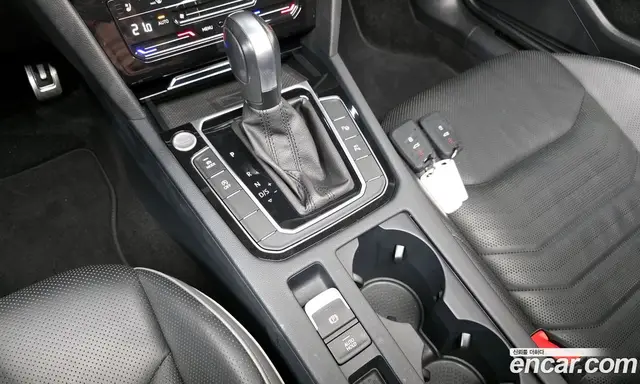 Volkswagen Arteon 2023 2.0 автомат (гидро), миниатюра 12