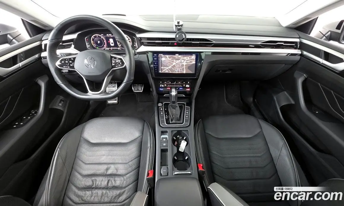Volkswagen Arteon 2023 2.0 автомат (гидро), фото 10 Volkswagen Arteon 2023 2.0 автомат (гидро), фото 10