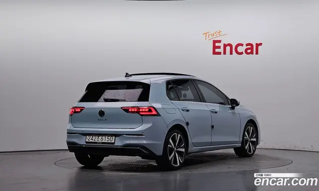 Volkswagen Golf 2025 2.0 автомат (гидро), миниатюра 2 Volkswagen Golf 2025 2.0 автомат (гидро), миниатюра 2