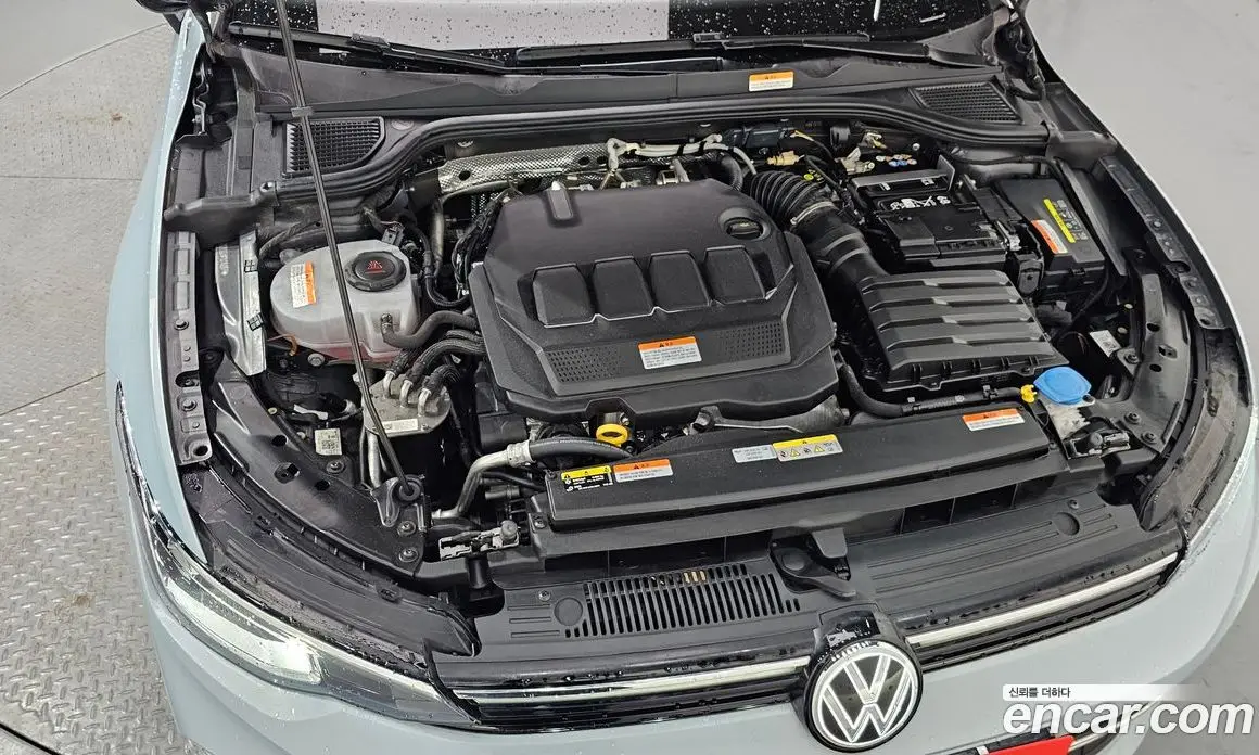 Volkswagen Golf 2025 2.0 автомат (гидро), фото 6 Volkswagen Golf 2025 2.0 автомат (гидро), фото 6