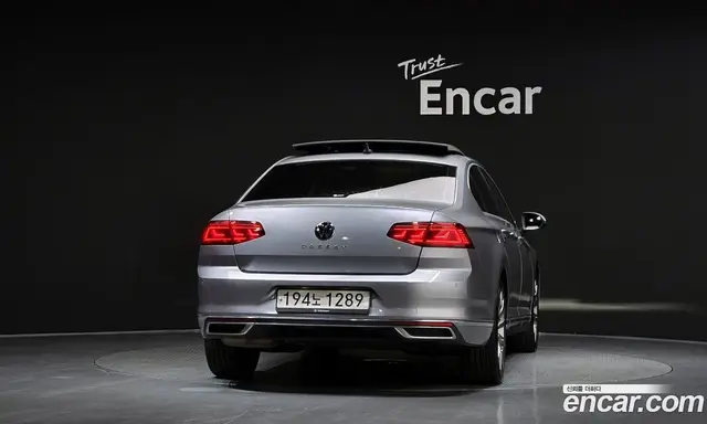 Volkswagen Passat 2021 2.0 автомат (гидро), миниатюра 4 Volkswagen Passat 2021 2.0 автомат (гидро), миниатюра 4