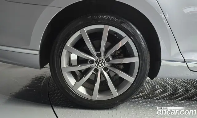 Volkswagen Passat 2021 2.0 автомат (гидро), миниатюра 5 Volkswagen Passat 2021 2.0 автомат (гидро), миниатюра 5
