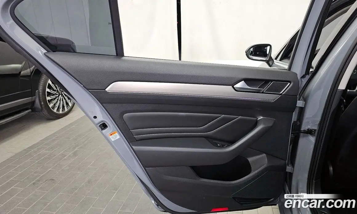 Volkswagen Passat 2022 2.0 автомат (гидро), фото 15