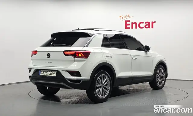 Volkswagen T-Roc, 2021, 56 934 км