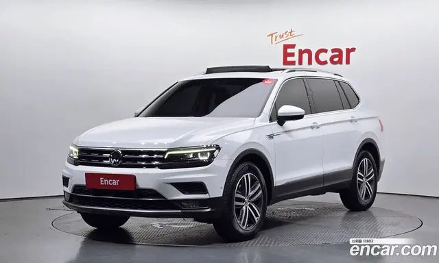 Volkswagen Tiguan, 2020, 121 338 км