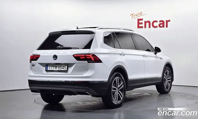 Volkswagen Tiguan 2020 2.0 автомат (гидро), миниатюра 2