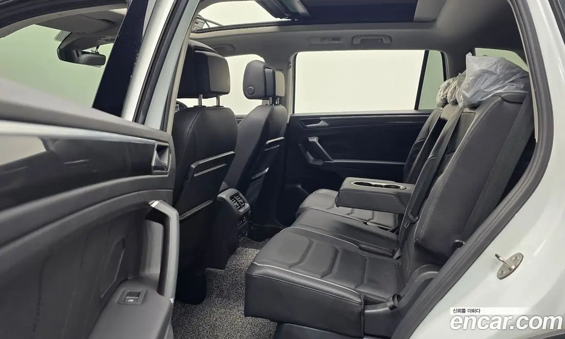 Volkswagen Tiguan 2020 2.0 автомат (гидро), фото 12