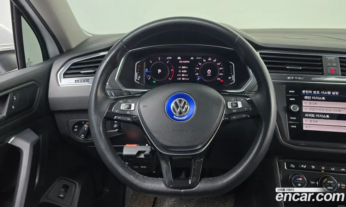 Volkswagen Tiguan 2020 2.0 автомат (гидро), фото 13