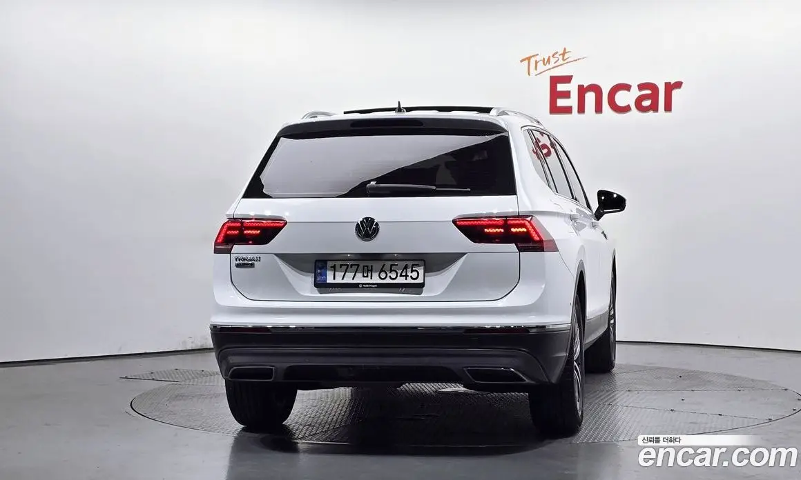 Volkswagen Tiguan 2020 2.0 автомат (гидро), фото 4