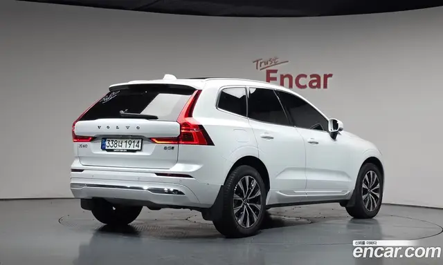 Volvo XC60, 2023, 46 821 км