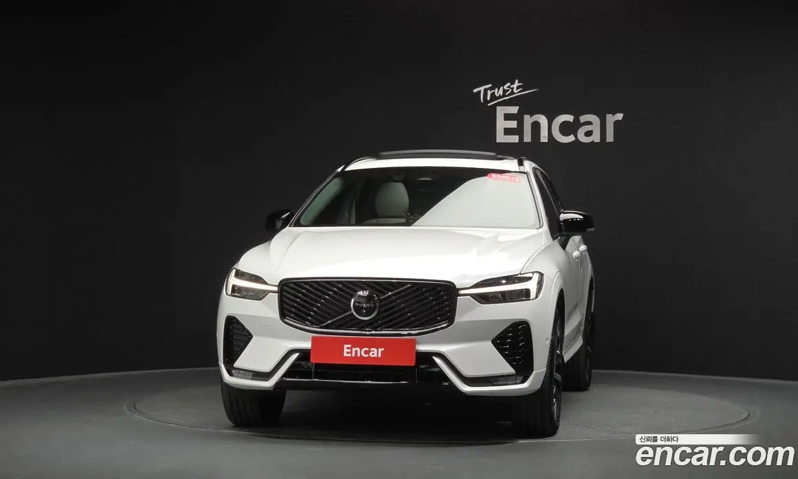 Volvo XC60 2025 2.0 автомат (гидро), фото 2 Volvo XC60 2025 2.0 автомат (гидро), фото 2
