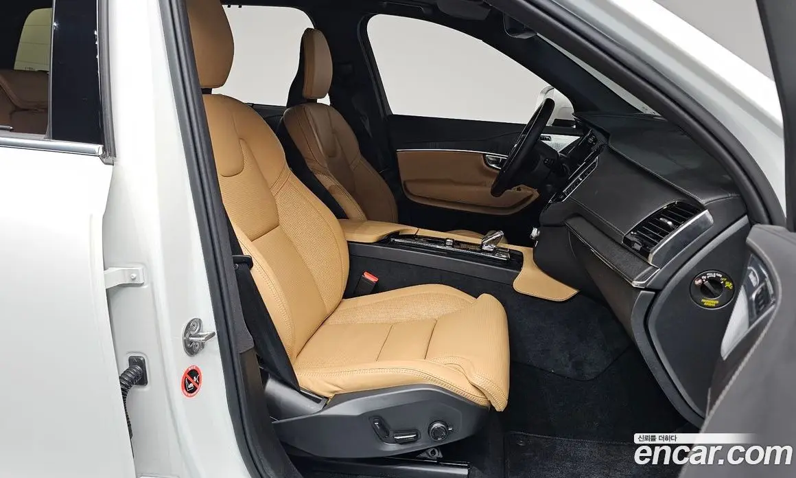 Volvo XC90 2025 2.0 автомат (гидро), фото 17 Volvo XC90 2025 2.0 автомат (гидро), фото 17