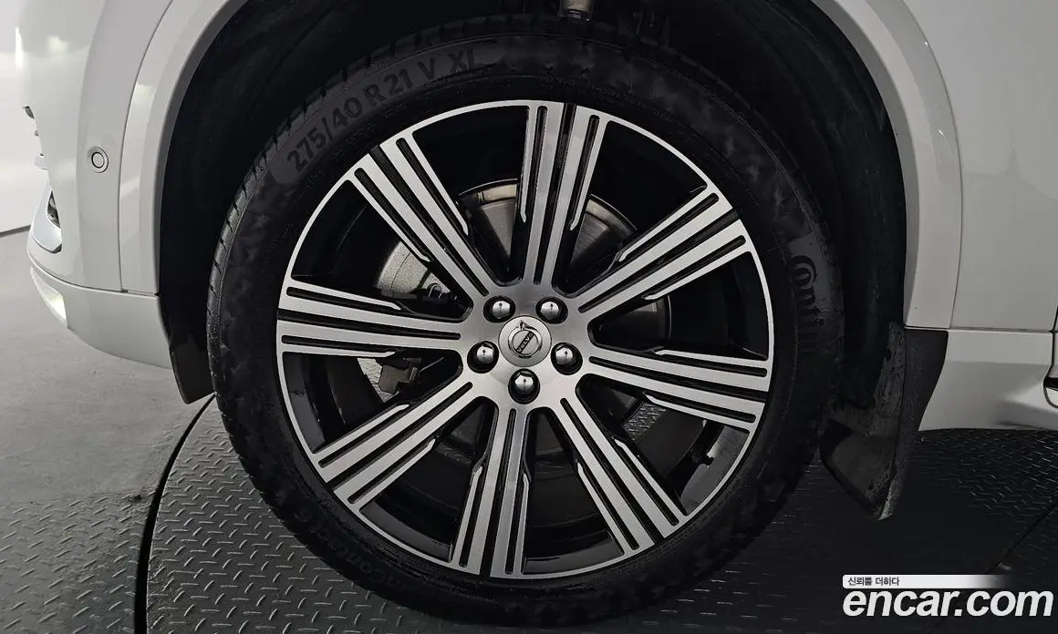 Volvo XC90 2025 2.0 автомат (гидро), фото 4 Volvo XC90 2025 2.0 автомат (гидро), фото 4