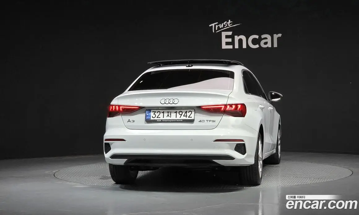 Audi A3 2022 2.0 автомат (гидро), фото 4 Audi A3 2022 2.0 автомат (гидро), фото 4