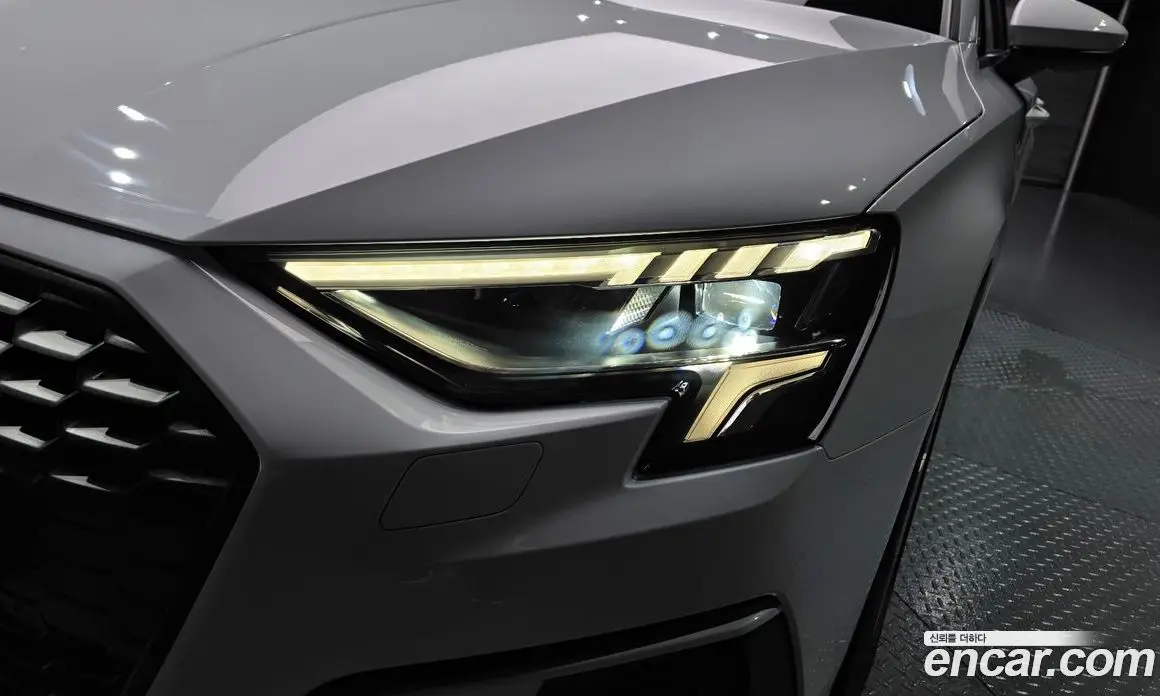 Audi A3 2022 2.0 автомат (гидро), фото 8 Audi A3 2022 2.0 автомат (гидро), фото 8