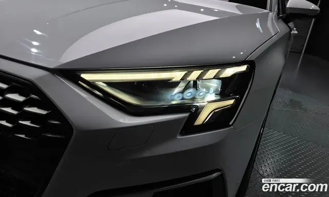 Audi A3 2022 2.0 автомат (гидро), миниатюра 8 Audi A3 2022 2.0 автомат (гидро), миниатюра 8