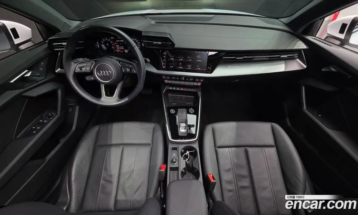 Audi A3 2022 2.0 автомат (гидро), фото 10 Audi A3 2022 2.0 автомат (гидро), фото 10