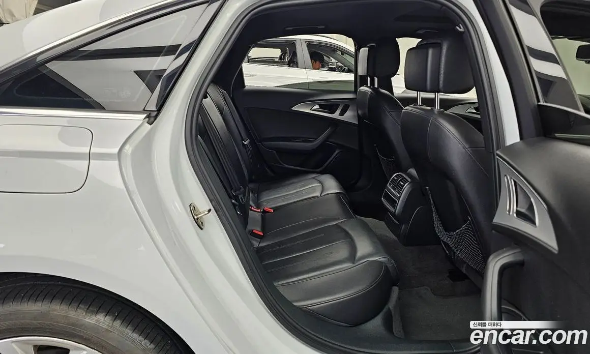 Audi A6 2018 2.0 автомат (гидро), фото 17