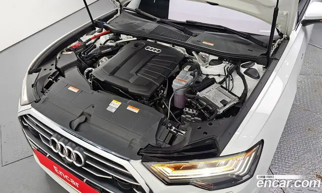 Audi A6 2023 2.0 автомат (гидро), миниатюра 6