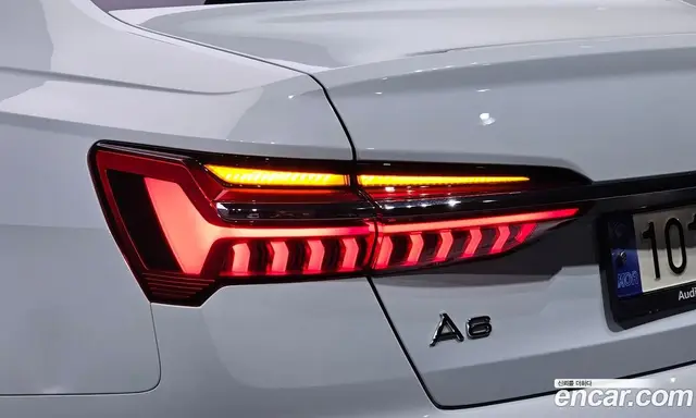 Audi A6 2023 2.0 автомат (гидро), миниатюра 9