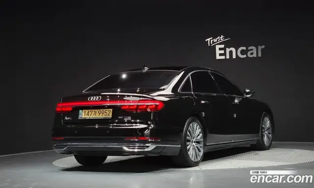 Audi A8 2021 4.0 автомат (гидро), миниатюра 2