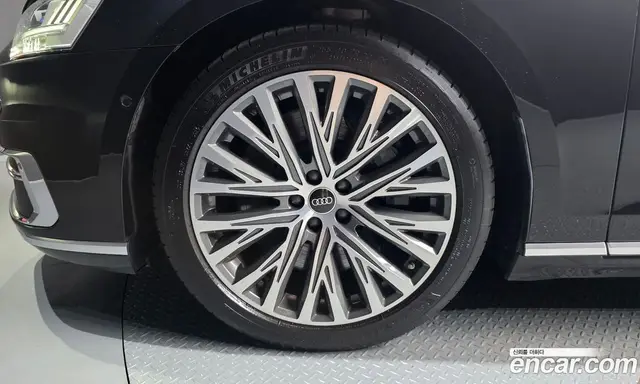 Audi A8 2021 4.0 автомат (гидро), миниатюра 5