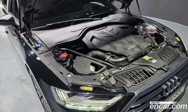 Audi A8 2021 4.0 автомат (гидро), миниатюра 6