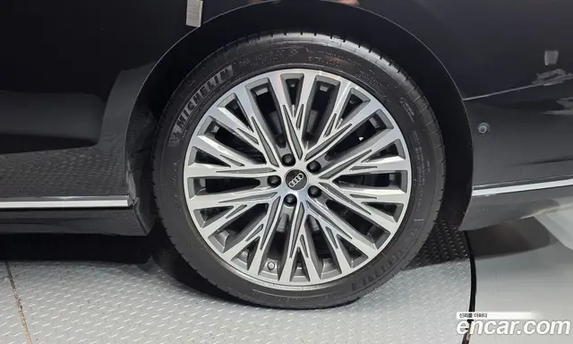 Audi A8 2021 4.0 автомат (гидро), миниатюра 7