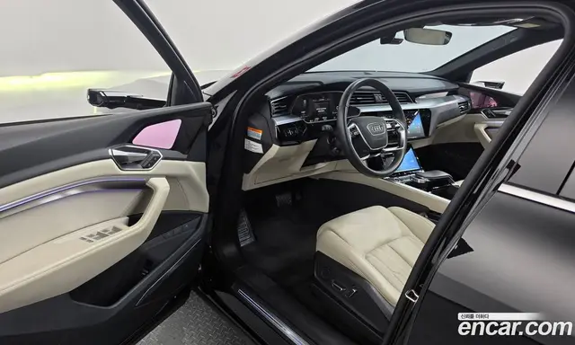 Audi e-tron 2022 0.2 автомат (гидро), миниатюра 12