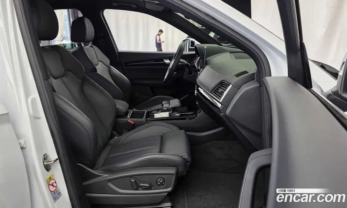Audi Q5 2022 2.0 автомат (гидро), фото 17
