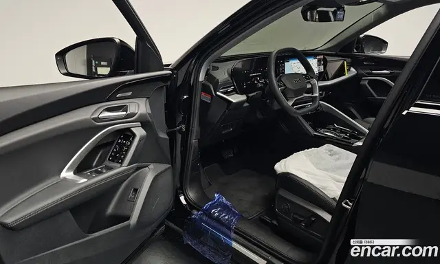 Audi Q5 2025 2.0 автомат (гидро), миниатюра 12