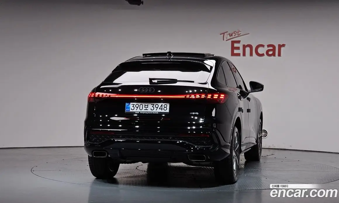 Audi Q5 2025 2.0 автомат (гидро), фото 3