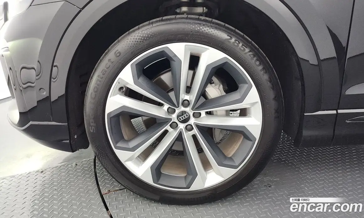 Audi Q8 2025 3.0 автомат (гидро), фото 5 Audi Q8 2025 3.0 автомат (гидро), фото 5
