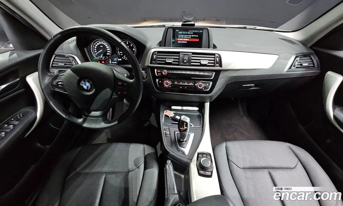 BMW 1 серия 2017 2.0 автомат (гидро), фото 10