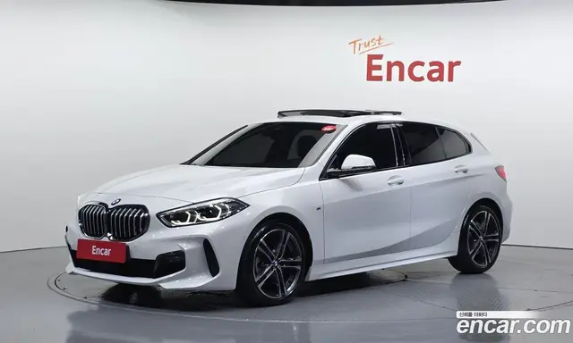 BMW 1 серия, 2023, 22 340 км