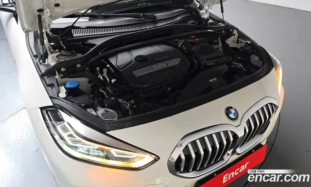 BMW 1 серия 2023 2.0 автомат (гидро), миниатюра 5 BMW 1 серия 2023 2.0 автомат (гидро), миниатюра 5