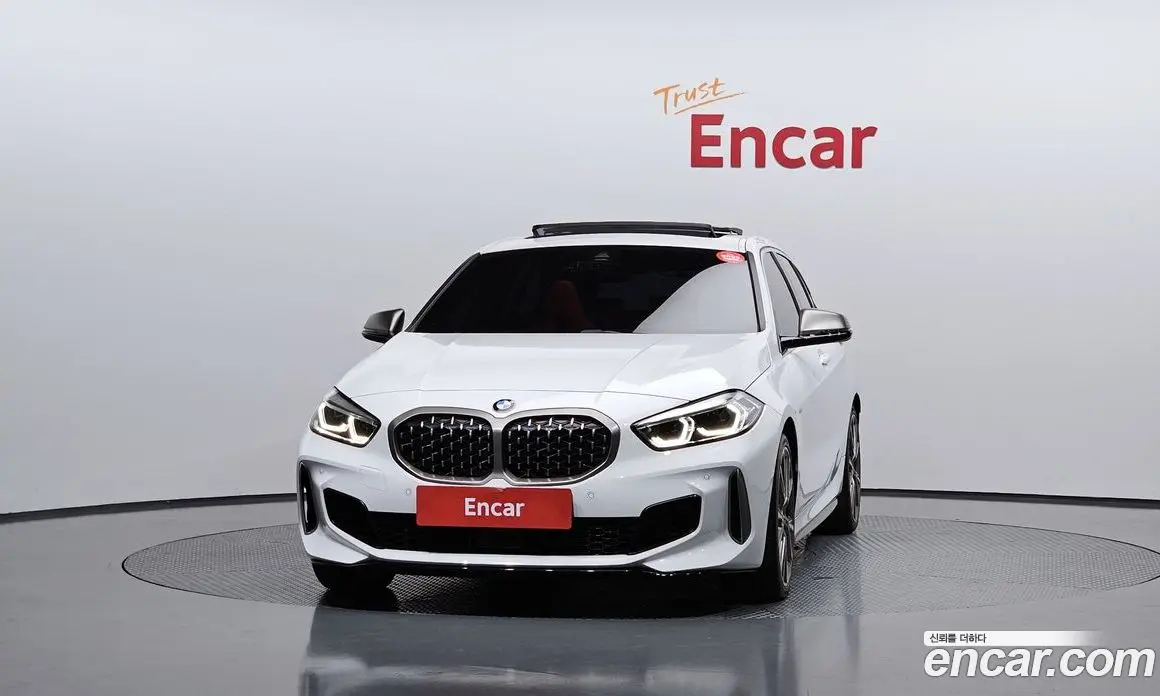 BMW 1 серия 2023 2.0 автомат (гидро), фото 3 BMW 1 серия 2023 2.0 автомат (гидро), фото 3